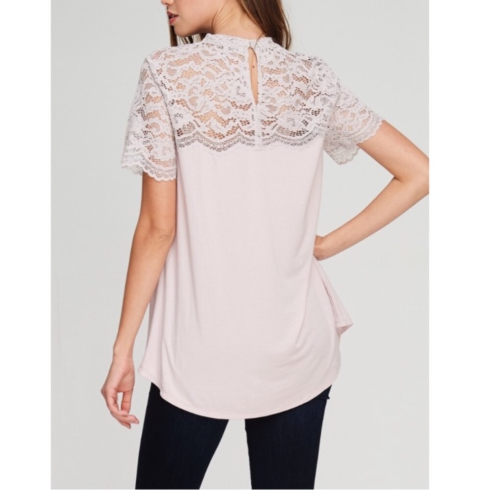 🖤Host Pick🖤 Blush Lace Top - Picture 2 of 4